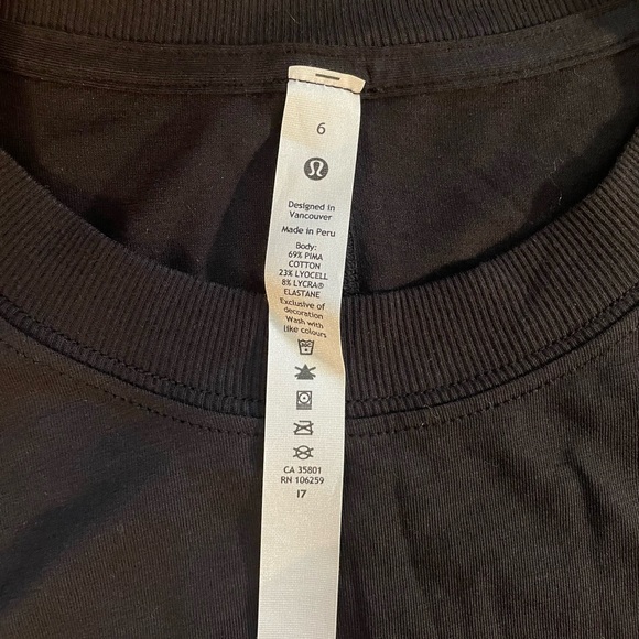 Lululemon All Yours tank size 6 black - Picture 6 of 7